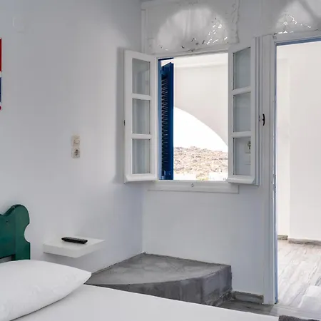 Palm Albergue *