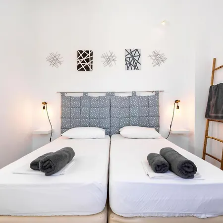 Albergue Palm Chora (Ios)